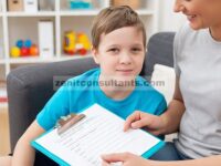 Komunikasi dan Fungsi Psikososial pada Anak dengan Sindrom Tourette: Pengukuran yang Dilaporkan oleh Orang Tua